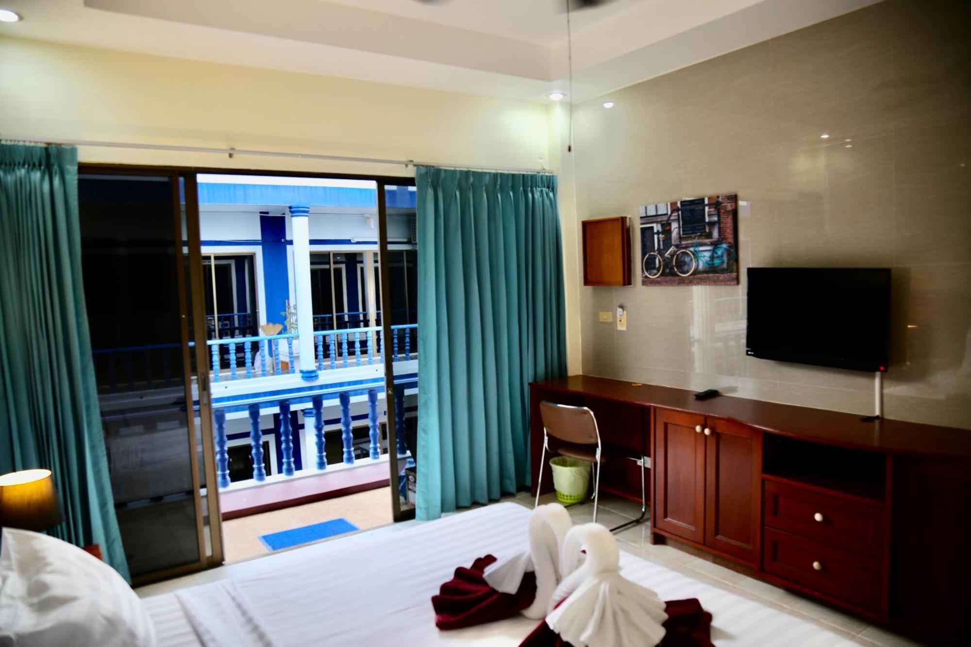 The Club Inn - Kamala Beach Esterno foto