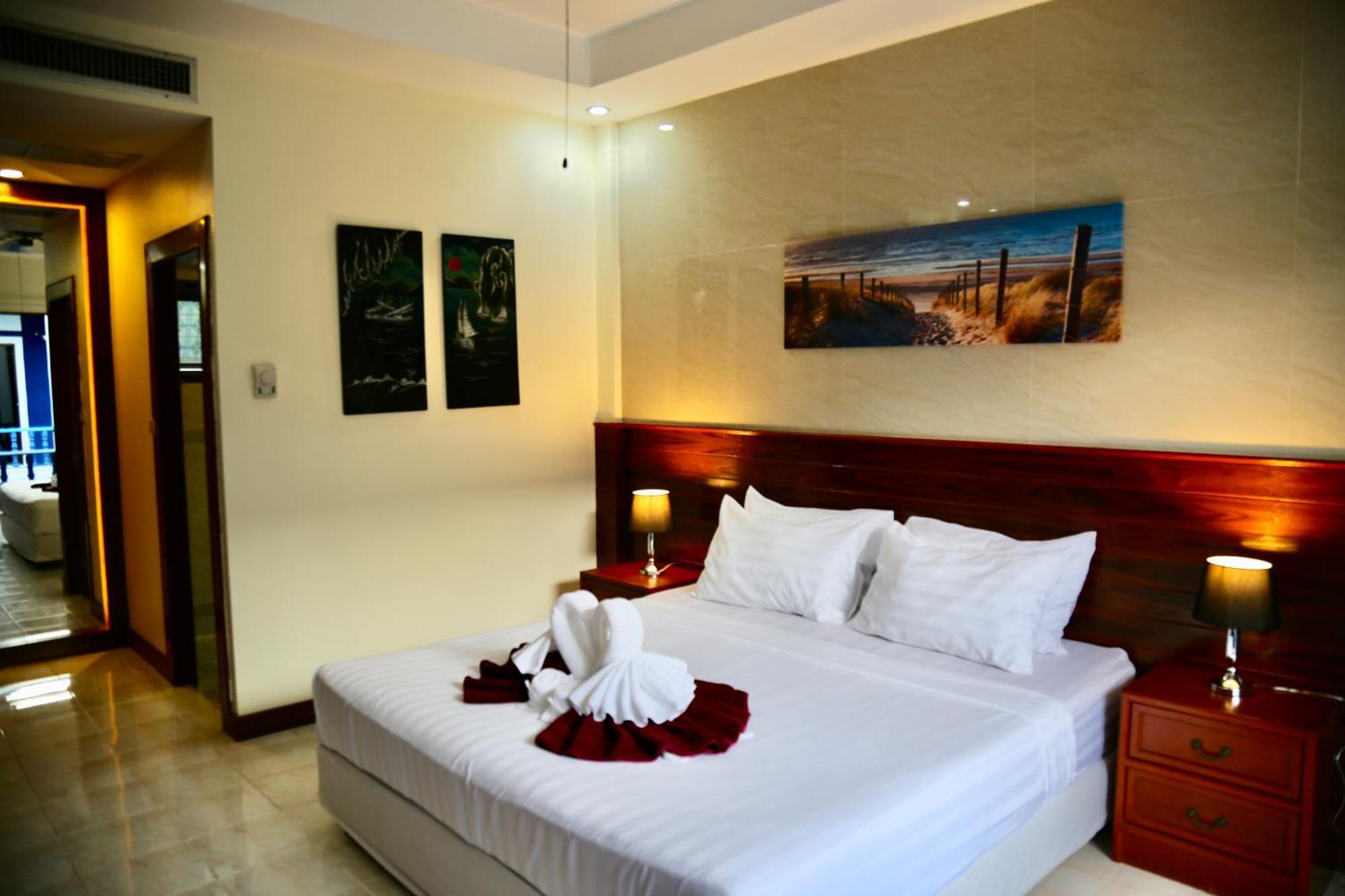 The Club Inn - Kamala Beach Esterno foto